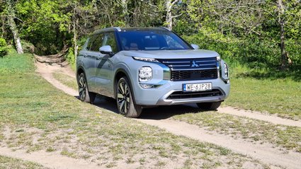 Mitsubishi Outlander wraca po latach. Komfort, moc i oszczędna jazda w mieście