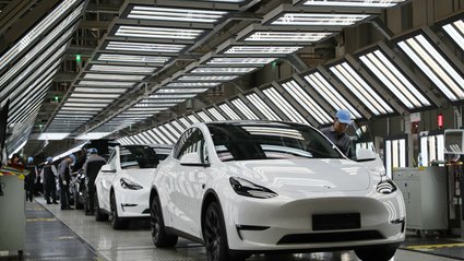 Tesla przyspiesza w Chinach. Sprzedaż wzrosła, ale BYD depcze po piętach