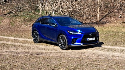 Nowy Lexus RX 450h+ to rewolucja we wnętrzu. Tak wygląda luksus w praktyce